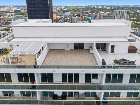 600 NE 27th St Ph2, Miami FL - photo 9 of 78