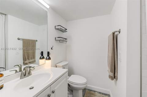 1331 Lincoln Rd 704, Miami Beach FL - photo 15 of 43