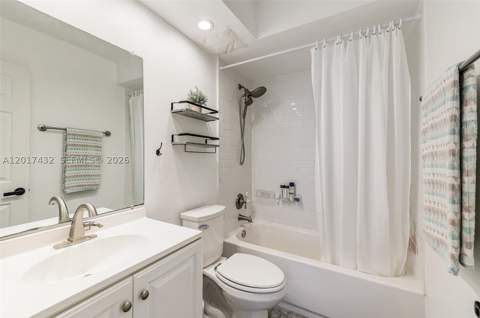 1331 Lincoln Rd 704, Miami Beach FL - photo 21 of 43