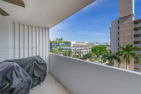 1331 Lincoln Rd 704, Miami Beach FL - photo 23 of 43
