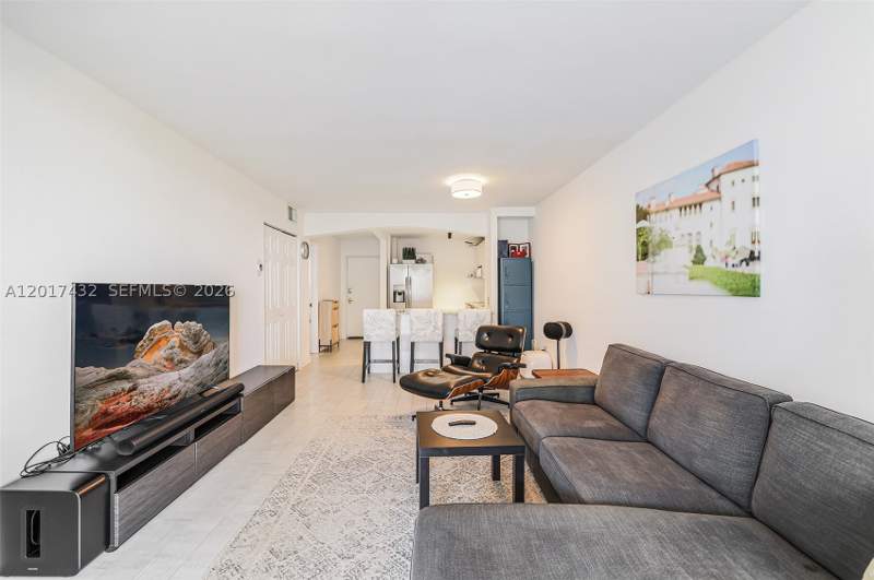 2 bedroom Condominium at 1331 Lincoln Rd 704, Lincoln West Towers Condo, Miami Beach — photo 3