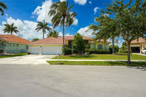 2575 Muirfield Ter, Homestead FL - photo 9 of 64