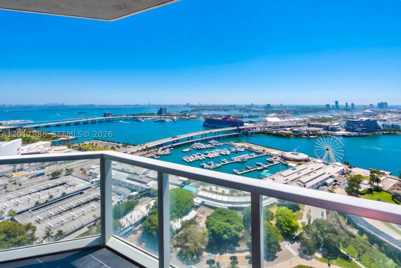2 bedroom Condominium at 244 Biscayne Blvd 3602, Vizcayne North Condo, Miami — photo 2