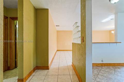 2400 NW 181st Ter, Miami Gardens FL - photo 17 of 54