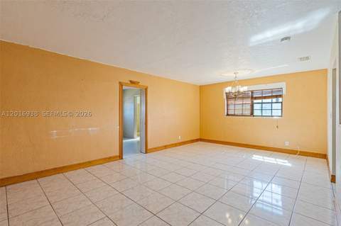 2400 NW 181st Ter, Miami Gardens FL - photo 19 of 54