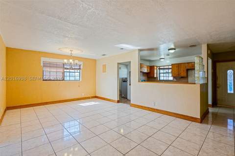 2400 NW 181st Ter, Miami Gardens FL - photo 20 of 54