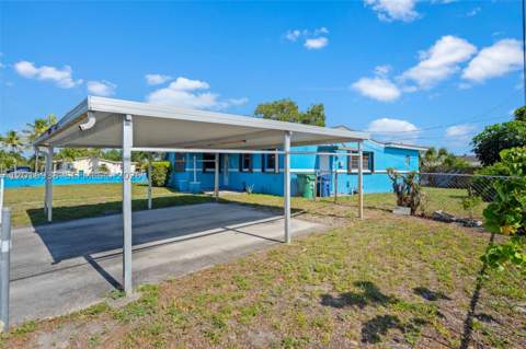 2400 NW 181st Ter, Miami Gardens FL - photo 7 of 54