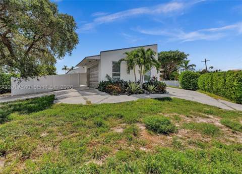 2001 NE 122nd Rd, North Miami FL - photo 24 of 24