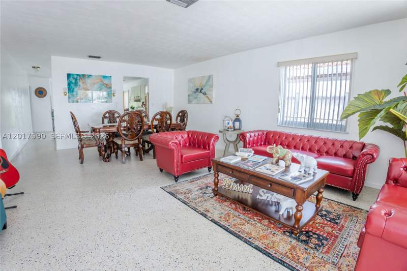 3 bedroom SingleFamilyResidence at 10 NW 60th Ct, West Flagler Pk Sec B, Miami — photo 5