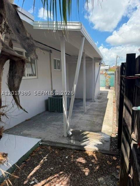 8400 NW 24th Ct, Miami FL - photo 17 of 18