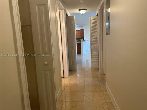 322 Madeira Ave 302, Coral Gables FL - photo 16 of 36