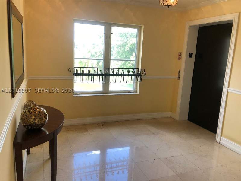 2 bedroom Condominium at 322 Madeira Ave 302, Villa Isabella Condo, Coral Gables — photo 4
