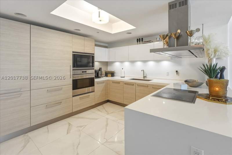 2 bedroom Condominium at 17301 Biscayne Blvd 605, Marina Palms Residences N, North Miami Beach — photo 3