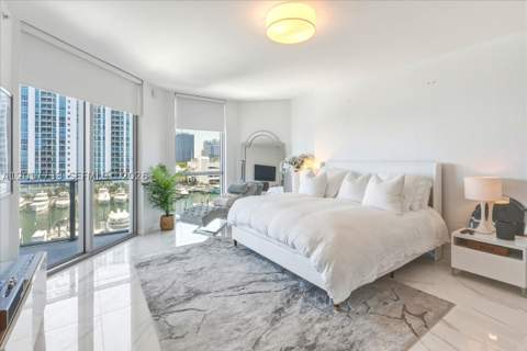 17301 Biscayne Blvd 605, North Miami Beach FL - photo 9 of 34
