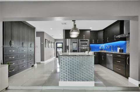 5241 SW 104th Ave, Miami FL - photo 13 of 58