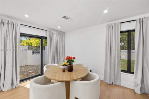 21216 Harbor Way 158-15, Aventura FL - photo 12 of 52