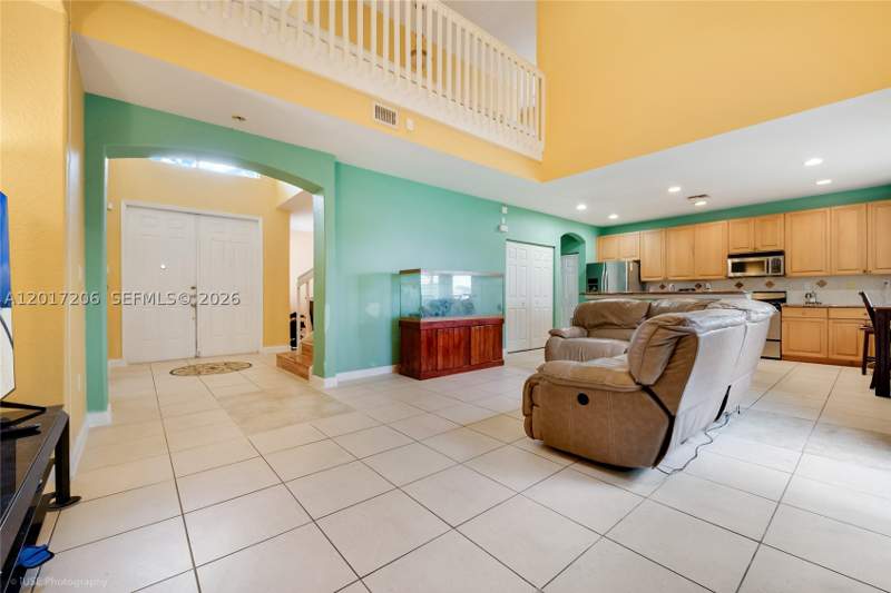 4 bedroom SingleFamilyResidence at 1402 SE 16th Ave, Keys Landing, Homestead — photo 4