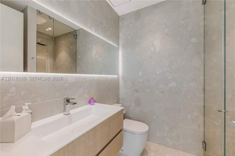1092 N Venetian Dr, Miami FL - photo 17 of 20