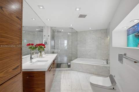 5660 Collins Ave 6C, Miami Beach FL - photo 19 of 31