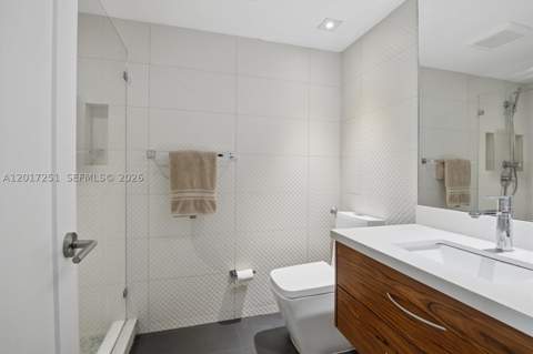 5660 Collins Ave 6C, Miami Beach FL - photo 22 of 31