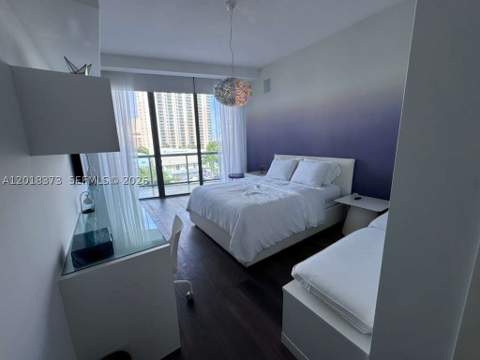 3250 NE 188th St 408, Aventura FL - photo 11 of 15