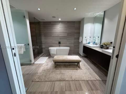 3250 NE 188th St 408, Aventura FL - photo 13 of 15