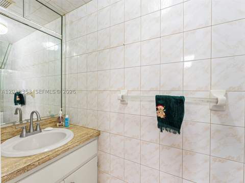 100 SW 110th Ave 142, Sweetwater FL - photo 10 of 59