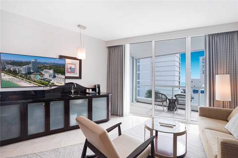 4391 Collins Ave 916, Miami Beach FL - photo 10 of 19