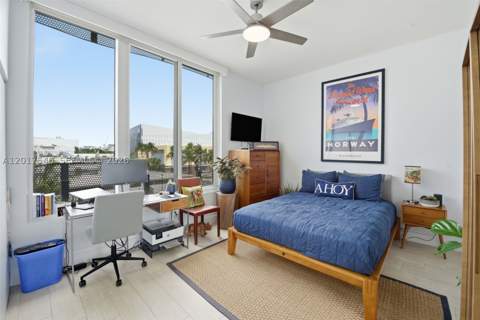 2100 Park Ave 302, Miami Beach FL - photo 13 of 25