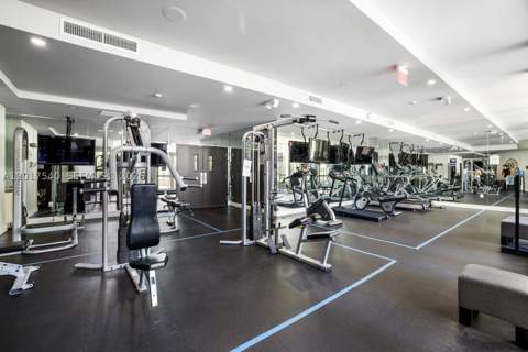 2100 Park Ave 302, Miami Beach FL - photo 20 of 25