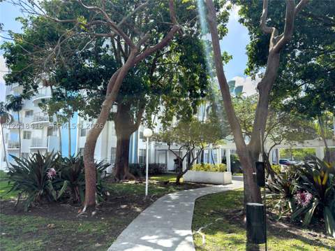 496 NW 165th St Rd D-410, Miami FL - photo 14 of 15
