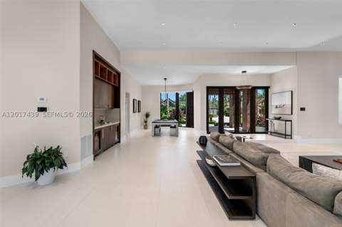 10040 SW 124th St, Miami FL - photo 8 of 41