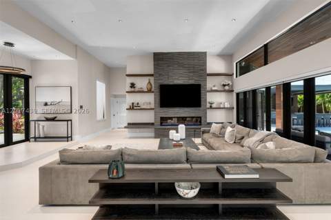10040 SW 124th St, Miami FL - photo 9 of 41