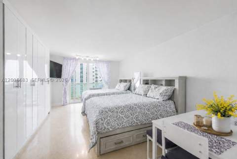 19201 Collins Ave 609, Sunny Isles Beach FL - photo 9 of 25