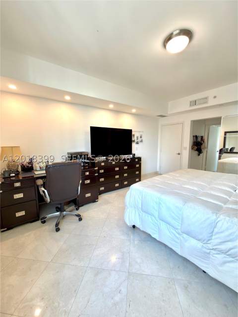 3330 NE 190th St 1610, Aventura FL - photo 14 of 34