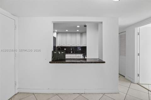 300 Bayview Dr 906, Sunny Isles Beach FL - photo 23 of 67