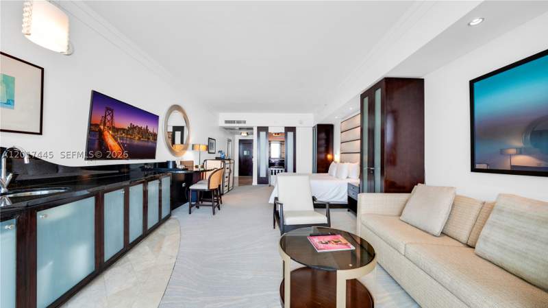 0 bedroom Condominium at 4391 Collins Ave 1903, Fontainebleau III Ocean C, Miami Beach — photo 3