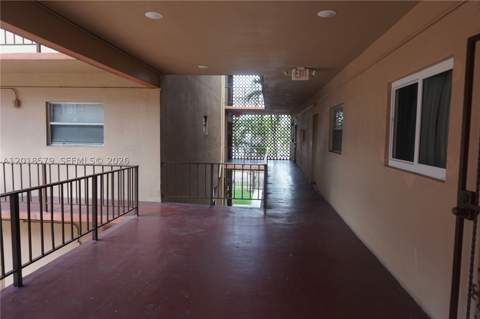 6095 W 19th Ave 205, Hialeah FL - photo 14 of 33