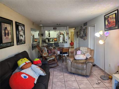 6095 W 19th Ave 205, Hialeah FL - photo 20 of 33