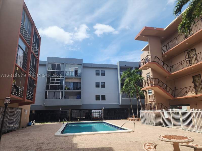 1 bedroom Condominium at 6095 W 19th Ave 205, Royal Palmetto Condo, Hialeah — photo 4