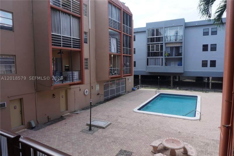 1 bedroom Condominium at 6095 W 19th Ave 205, Royal Palmetto Condo, Hialeah — photo 5