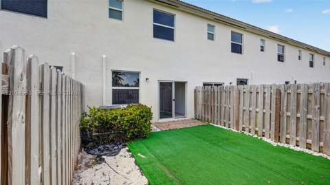 12123 NW 23rd Ct, Miami FL - photo 19 of 46