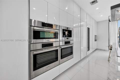 88 SW 7th St Ph4202, Miami FL - photo 14 of 58