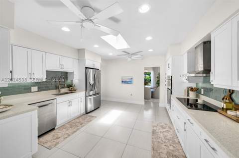 6450 SW 128th St, Pinecrest FL - photo 10 of 36