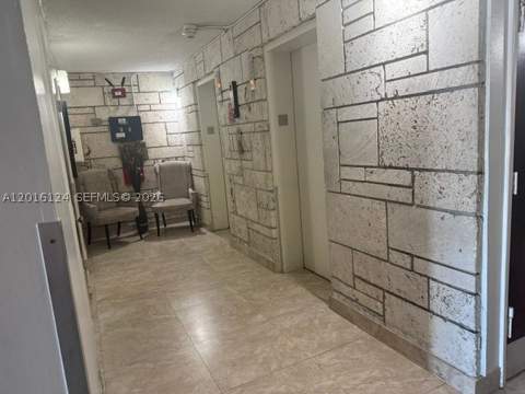3640 NW 9th St 201, Miami FL - photo 9 of 31