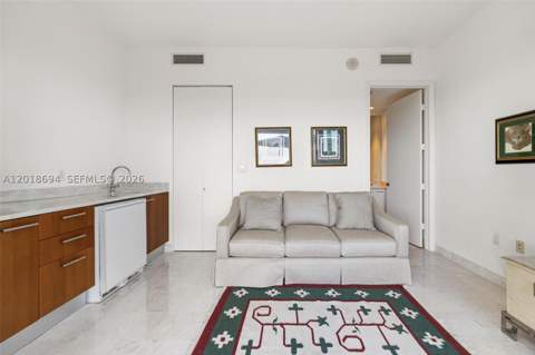 16047 Collins Ave Cabana 5S, Sunny Isles Beach FL - photo 6 of 11