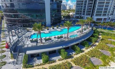 18555 Collins Ave 3705, Sunny Isles Beach FL - photo 21 of 40