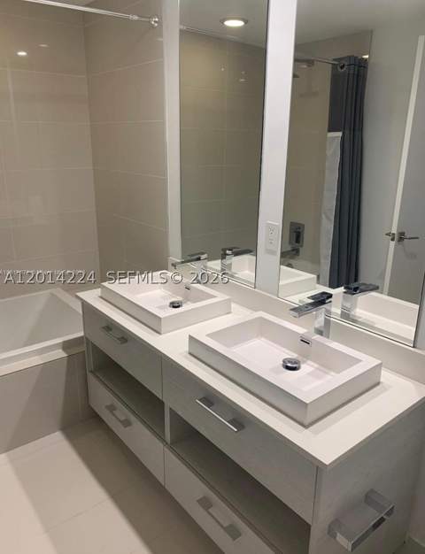 45 SW 9th St 1104, Miami FL - photo 8 of 21