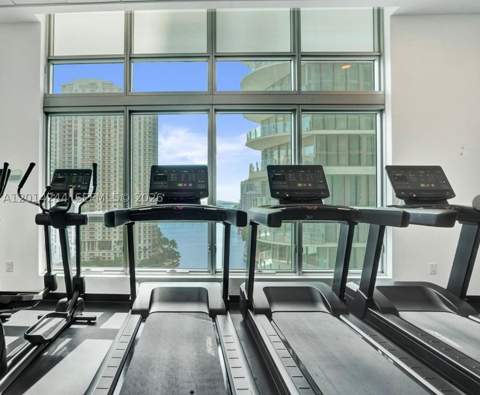 300 S Biscayne Blvd L-L32, Miami FL - photo 13 of 24