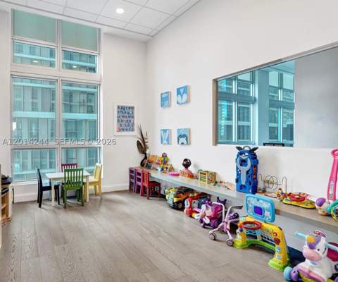 300 S Biscayne Blvd L-L32, Miami FL - photo 20 of 24